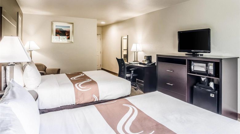 <b>Quality Inn & Stes Westminster Room</b>. Images powered by <a href="https://iceportal.shijigroup.com/" title="IcePortal" target="_blank">IcePortal</a>.