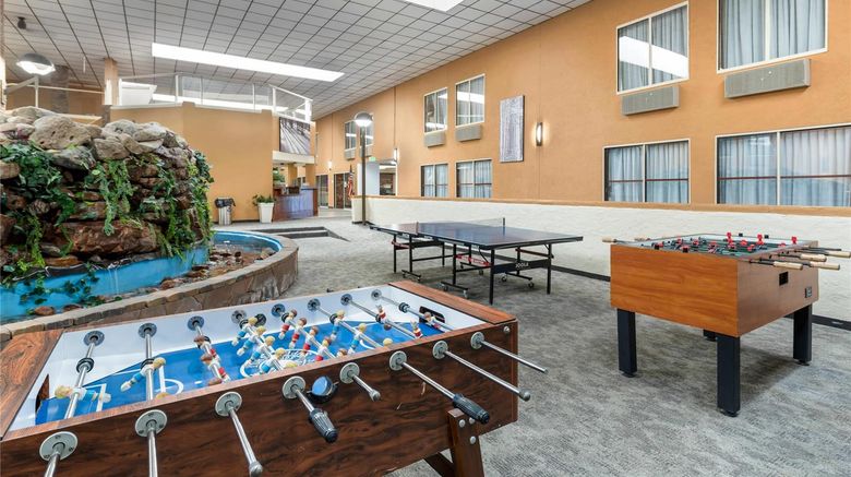 <b>Quality Inn Alamosa Lobby</b>. Images powered by <a href="https://iceportal.shijigroup.com/" title="IcePortal" target="_blank">IcePortal</a>.