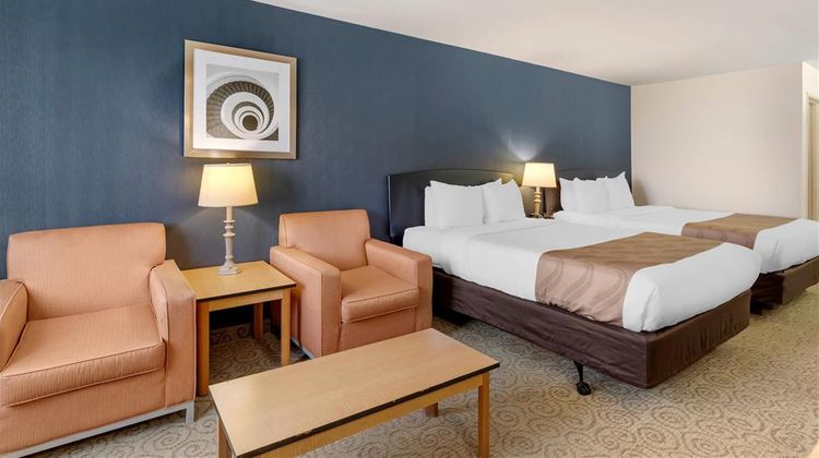 Quality Inn & Suites DIA/Gateway Park Room
