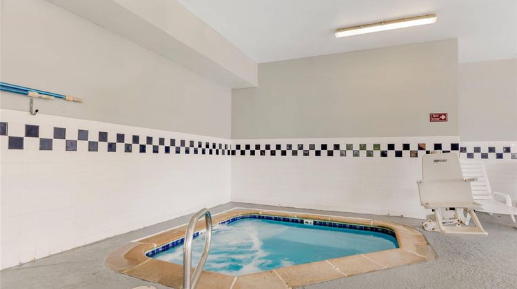 Quality Inn & Suites DIA/Gateway Park Spa