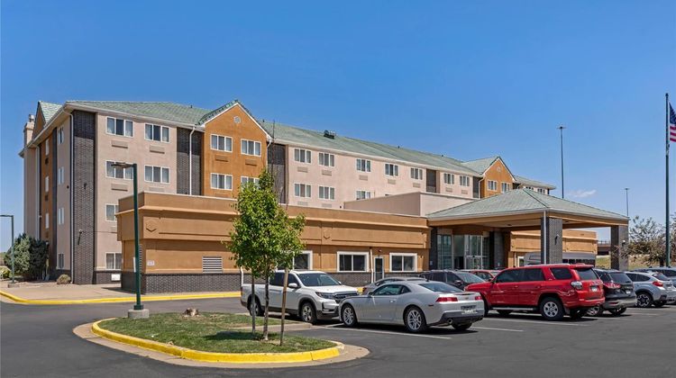 Quality Inn & Suites DIA/Gateway Park Exterior