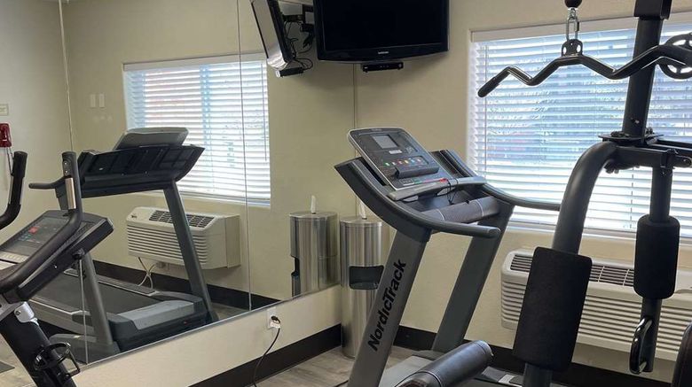 <b>Quality Inn Denver Westminster Health</b>. Images powered by <a href="https://iceportal.shijigroup.com/" title="IcePortal" target="_blank">IcePortal</a>.