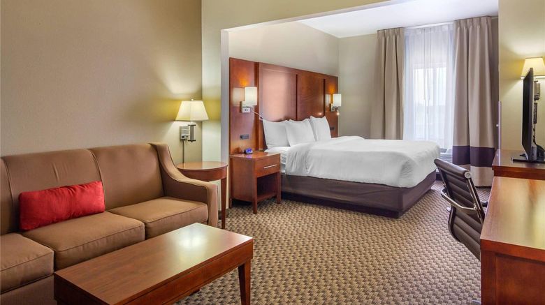 <b>Comfort Inn Sterling Suite</b>. Images powered by <a href="https://iceportal.shijigroup.com/" title="IcePortal" target="_blank">IcePortal</a>.