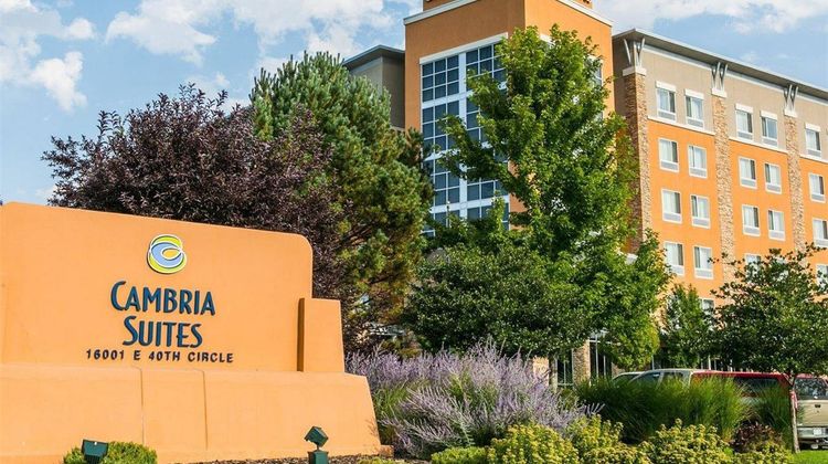 Cambria Hotel Denver Intl Airport Exterior