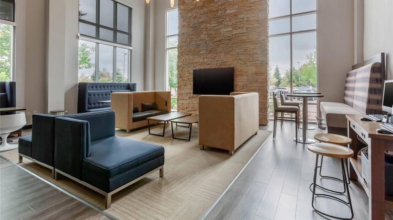 <b>Cambria Hotel Denver Intl Airport Lobby</b>. Images powered by <a href="https://iceportal.shijigroup.com/" title="IcePortal" target="_blank">IcePortal</a>.