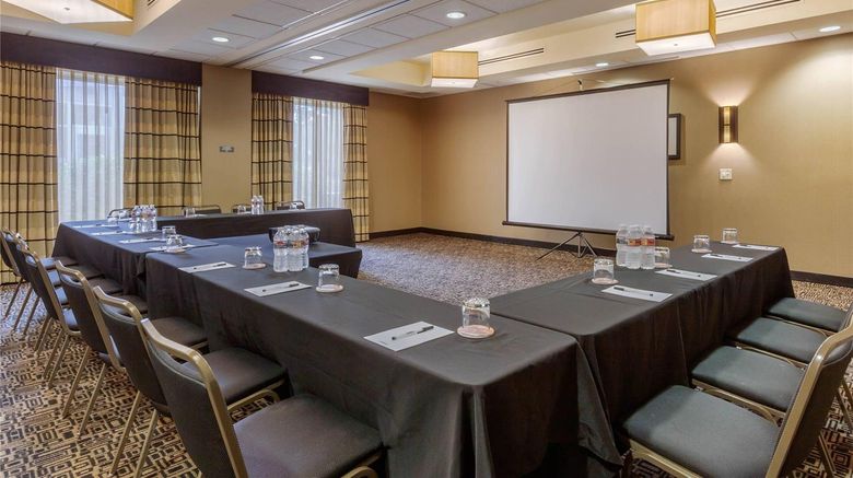 <b>Cambria Hotel Denver Intl Airport Meeting</b>. Images powered by <a href="https://iceportal.shijigroup.com/" title="IcePortal" target="_blank">IcePortal</a>.
