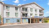 Comfort Inn & Suites on the River Exterior