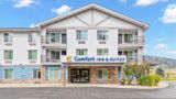 Comfort Inn & Suites on the River Exterior