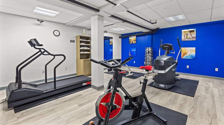 Comfort Inn & Suites on the River Health
