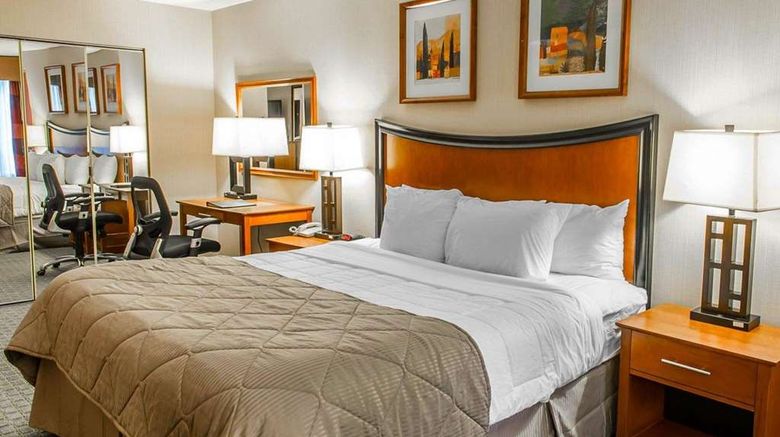 <b>Quality Inn & Conference Center Downtown Suite</b>. Images powered by <a href="https://iceportal.shijigroup.com/" title="IcePortal" target="_blank">IcePortal</a>.