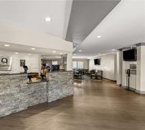 Quality Inn & Suites - DIA Lobby