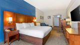 <b>Comfort Suites Suite</b>. Images powered by <a href="https://iceportal.shijigroup.com/" title="IcePortal" target="_blank">IcePortal</a>.