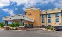 Comfort Suites