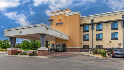 Comfort Suites