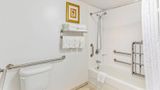 Comfort Suites Room