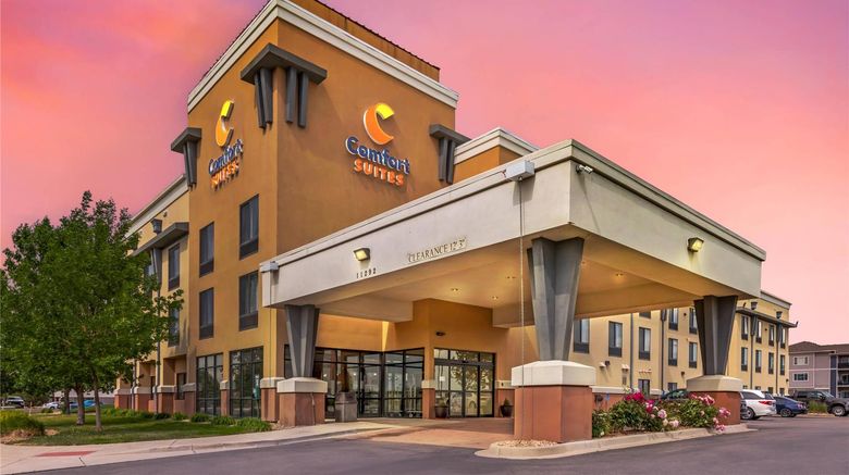 <b>Comfort Suites Exterior</b>. Images powered by <a href="https://iceportal.shijigroup.com/" title="IcePortal" target="_blank">IcePortal</a>.