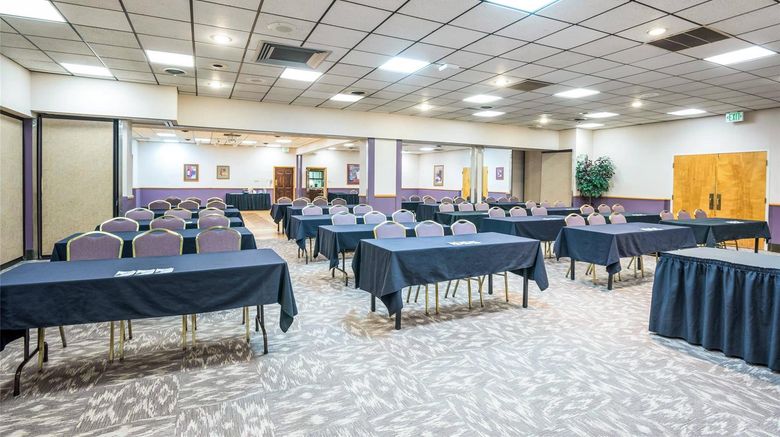 <b>Clarion Inn Grand Junction Meeting</b>. Images powered by <a href="https://iceportal.shijigroup.com/" title="IcePortal" target="_blank">IcePortal</a>.