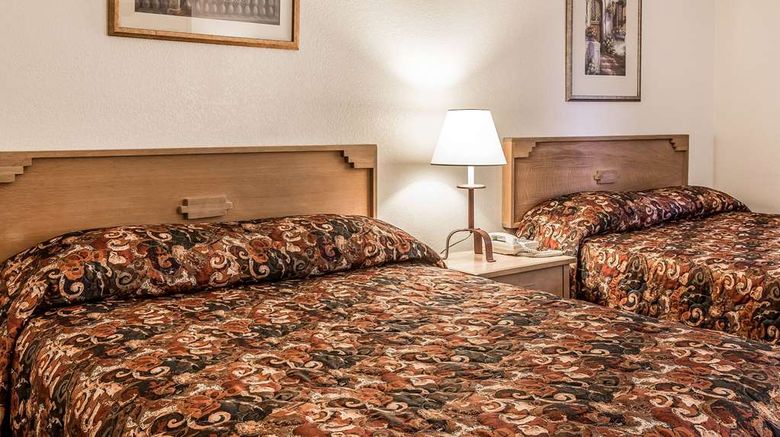 <b>Rodeway Inn Rifle Room</b>. Images powered by <a href="https://iceportal.shijigroup.com/" title="IcePortal" target="_blank">IcePortal</a>.