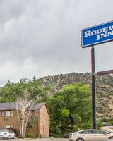 Rodeway Inn Rifle