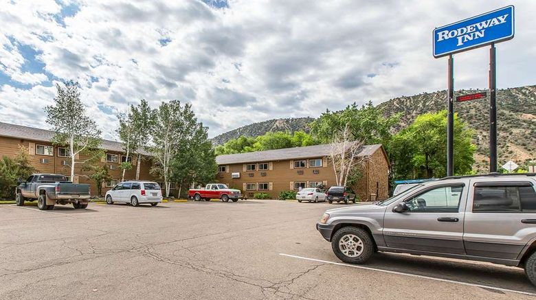 <b>Rodeway Inn Rifle Exterior</b>. Images powered by <a href="https://iceportal.shijigroup.com/" title="IcePortal" target="_blank">IcePortal</a>.