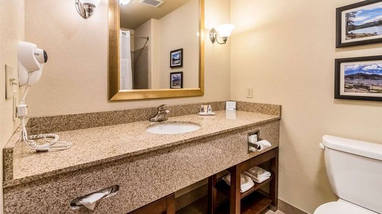 <b>Comfort Inn & Suites of Rifle Room</b>. Images powered by <a href="https://iceportal.shijigroup.com/" title="IcePortal" target="_blank">IcePortal</a>.