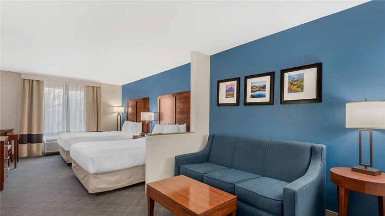 <b>Comfort Inn & Suites of Rifle Suite</b>. Images powered by <a href="https://iceportal.shijigroup.com/" title="IcePortal" target="_blank">IcePortal</a>.