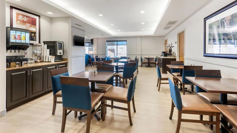 <b>Comfort Inn & Suites of Rifle Restaurant</b>. Images powered by <a href="https://iceportal.shijigroup.com/" title="IcePortal" target="_blank">IcePortal</a>.