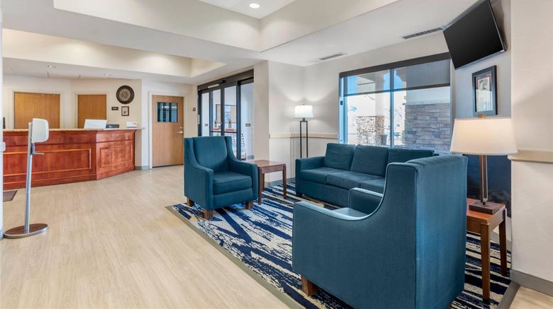 <b>Comfort Inn & Suites of Rifle Lobby</b>. Images powered by <a href="https://iceportal.shijigroup.com/" title="IcePortal" target="_blank">IcePortal</a>.