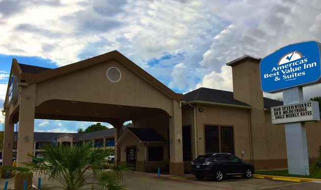 Americas Best Value Inn/Stes Mt Belvieu Exterior