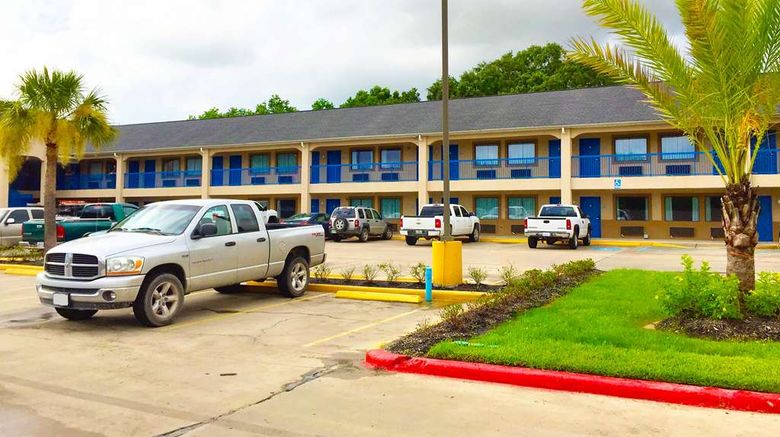 <b>Americas Best Value Inn/Stes Mt Belvieu Exterior</b>. Images powered by <a href="https://iceportal.shijigroup.com/" title="IcePortal" target="_blank">IcePortal</a>.