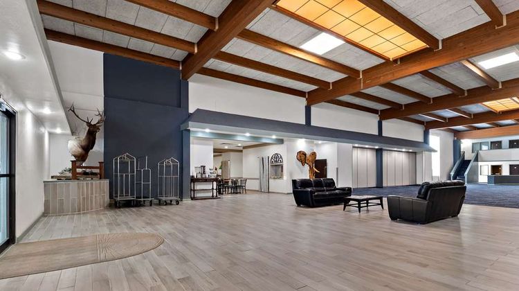 Quality Inn & Suites, Craig Lobby