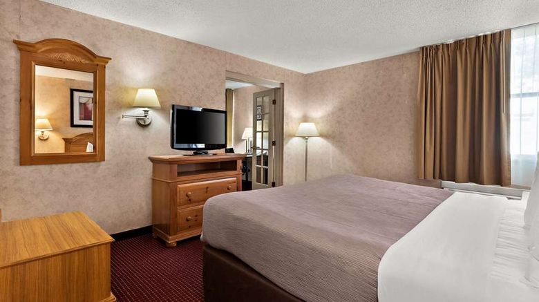 <b>Quality Inn & Suites, Craig Suite</b>. Images powered by <a href="https://iceportal.shijigroup.com/" title="IcePortal" target="_blank">IcePortal</a>.