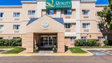 Quality Inn and Suites Exterior