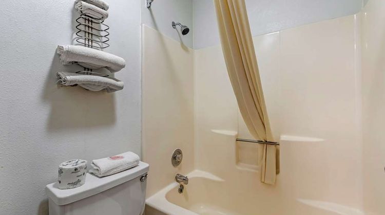 Econo Lodge La Junta Room