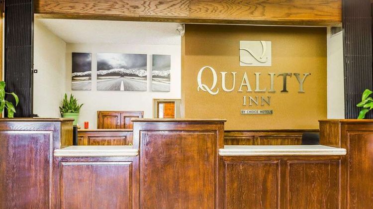 Quality Inn Lobby