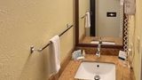 <b>Quality Inn Room</b>. Images powered by <a href="https://iceportal.shijigroup.com/" title="IcePortal" target="_blank">IcePortal</a>.