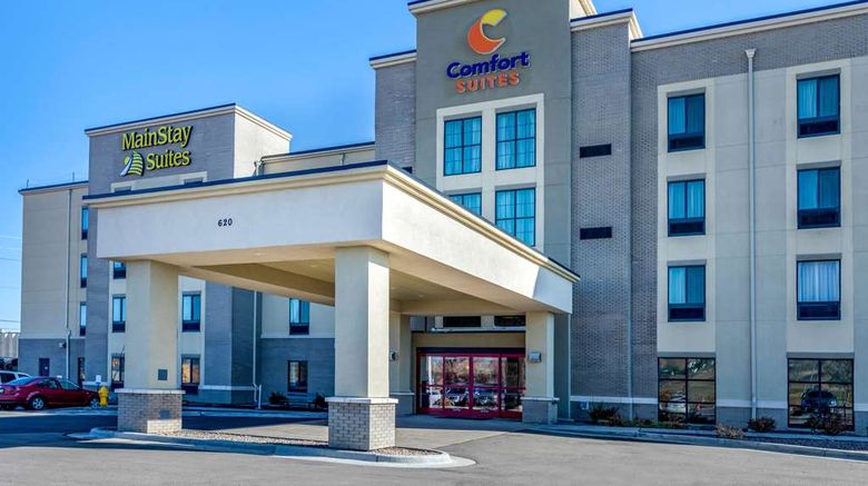 <b>Comfort Suites Exterior</b>. Images powered by <a href="https://iceportal.shijigroup.com/" title="IcePortal" target="_blank">IcePortal</a>.