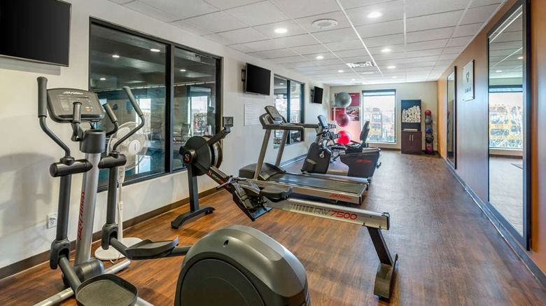 <b>Comfort Suites Health</b>. Images powered by <a href="https://iceportal.shijigroup.com/" title="IcePortal" target="_blank">IcePortal</a>.