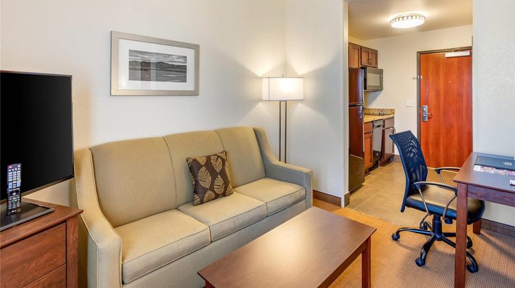 MainStay Suites, Denver Suite