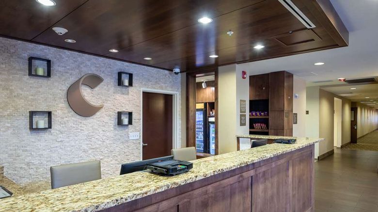 <b>Comfort Ste Near Anschutz Medical Campus Lobby</b>. Images powered by <a href="https://iceportal.shijigroup.com/" title="IcePortal" target="_blank">IcePortal</a>.