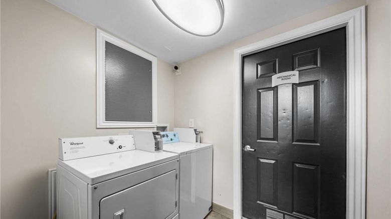 <b>Quality Inn Other</b>. Images powered by <a href="https://iceportal.shijigroup.com/" title="IcePortal" target="_blank">IcePortal</a>.