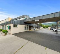 Quality Inn Exterior