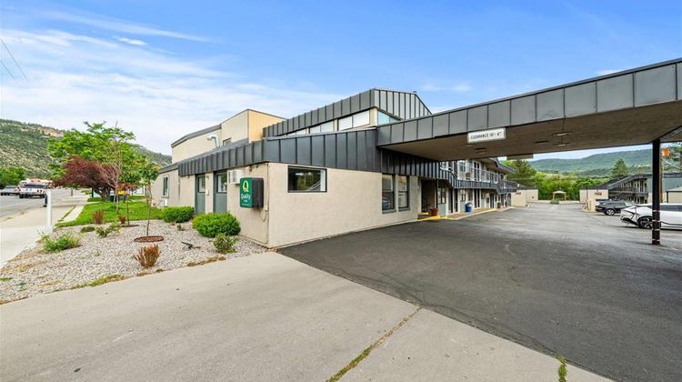 Quality Inn Exterior