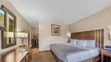 <b>Quality Inn Room</b>. Images powered by <a href="https://iceportal.shijigroup.com/" title="IcePortal" target="_blank">IcePortal</a>.