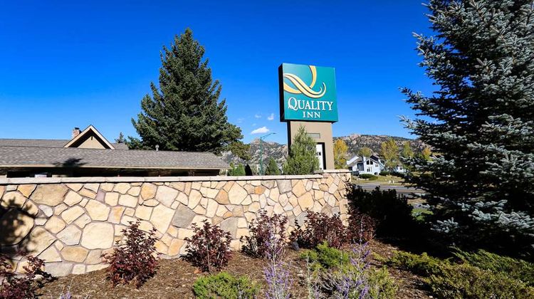 Quality Inn Exterior