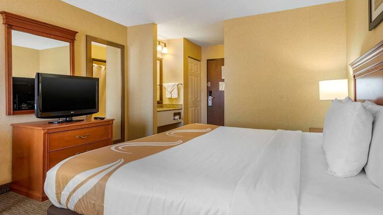 <b>Quality Inn Pueblo Room</b>. Images powered by <a href="https://iceportal.shijigroup.com/" title="IcePortal" target="_blank">IcePortal</a>.