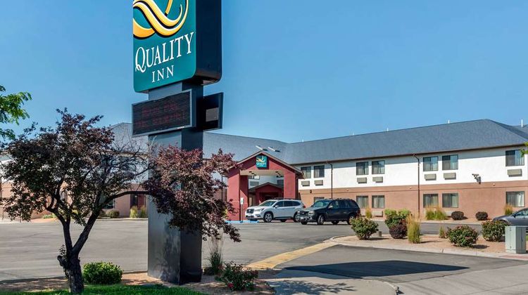 Quality Inn Pueblo Exterior