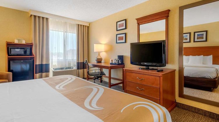 Quality Inn Pueblo Room