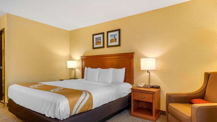 Quality Inn Pueblo Room