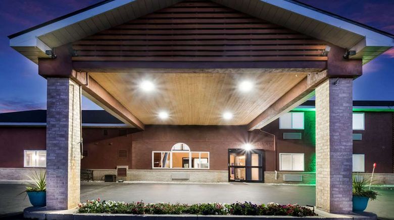 <b>Quality Inn & Suites Steamboat Springs Exterior</b>. Images powered by <a href="https://iceportal.shijigroup.com/" title="IcePortal" target="_blank">IcePortal</a>.